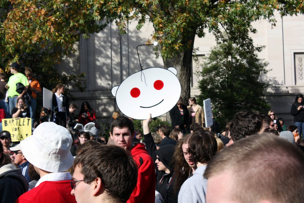 Reddit suffers outage, then recovers