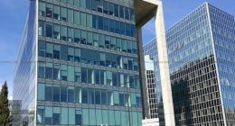 Taiwan tightens chip exports