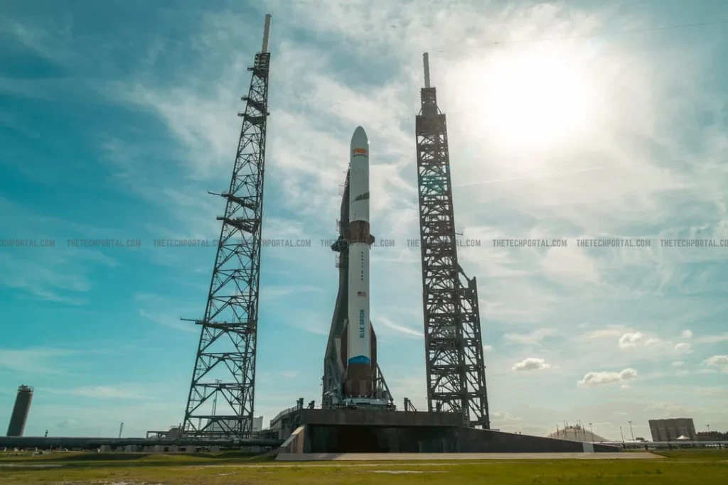 Blue Origin launches BlueBird 7 satellite, reuses New Glenn booster for first time